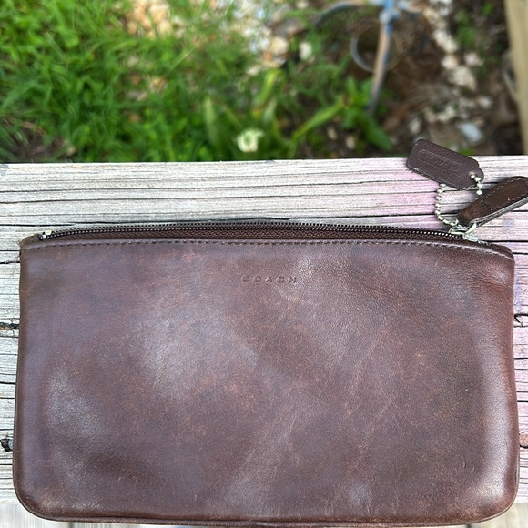 Coach pouch - Picture 2 of 6